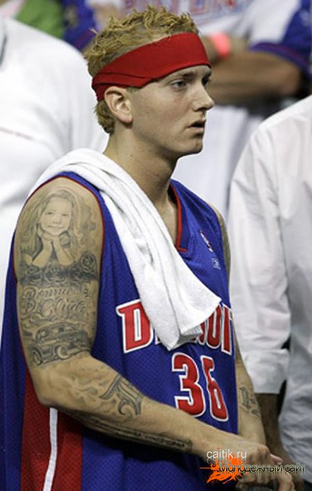 татуировка Eminem с портретом дочки