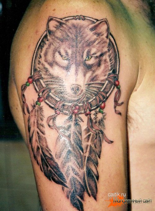 татуировка Ловец снов с волком