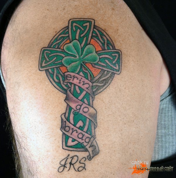 татуировка ирландский крест