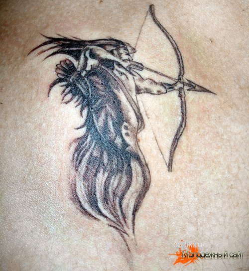 татуировка знак зодиака стрелец
